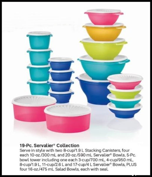 TUPPERWARE 17 1/4-cup LT AQUA BLUE SERVALIER BOWL w/ ONE-TOUCH ACCORDION ROUND SEAL