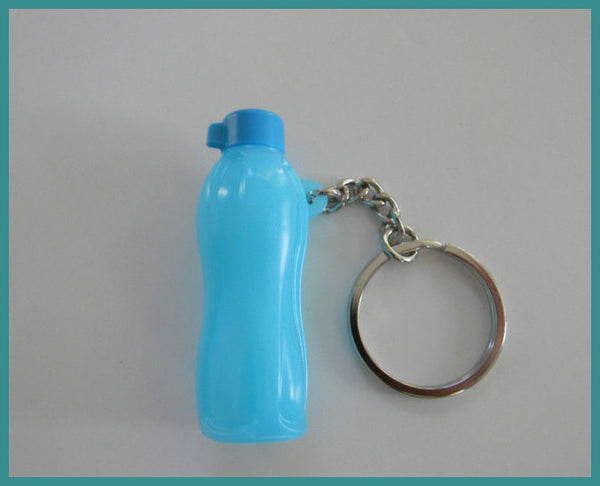 TUPPERWARE 5 Mini ECO AQUA MINI WATER BOTTLE BLUE Key Chains NEW