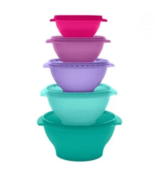 TUPPERWARE 17 1/4-cup LT AQUA BLUE SERVALIER BOWL w/ ONE-TOUCH ACCORDION ROUND SEAL
