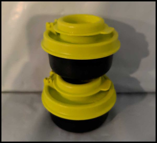 TUPPERWARE MINI SMIDGET SALT & PEPPER SHAKER SET BLACK w/ SALSA FLIP TOP SHAKER SEALS