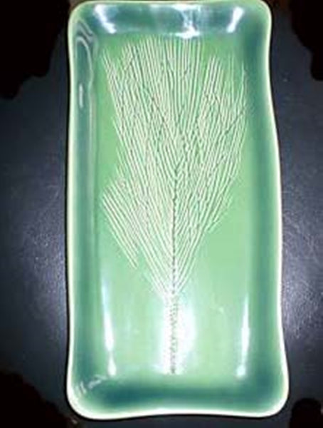 SOUTHERN LIVING @ HOME WH MOUNT VERNON PINE SPRIG TRAY GREEN RECTANGLE SERVING