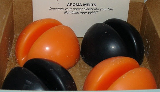 PARTYLITE 4 BXS 16 SCENT PLUS MELTS ROUND AROMA WAX FRAGRANCE HALLOWEEN NIGHT