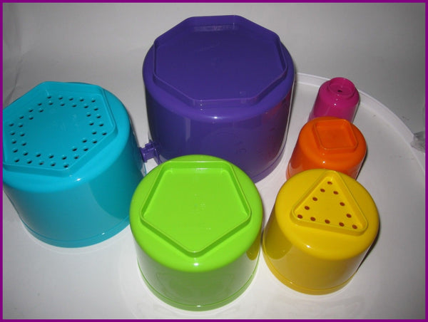 Tupperware TOTE-EM PAILS TOY KIDS EDUCATIONAL CARRY ALL BEACH BUCKETS - Plastic Glass and Wax ~ PGW