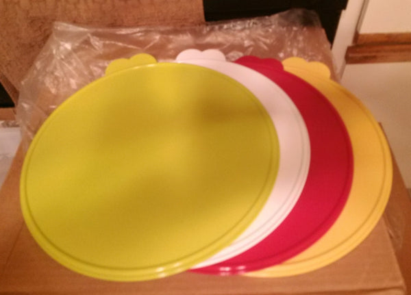 TUPPERWARE Prep Essentials ROUND CONTAINER Refrigerator Pie Storage Vineyard Wine Seal - Plastic Glass and Wax