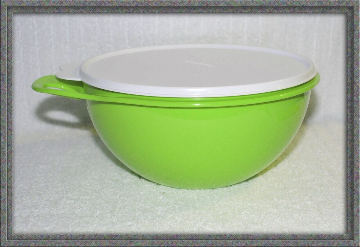 Tupperware Thats a Bowl~GREEN~32-cup~Thatsa~Popcorn~Cookie  Dough~Salads~Fruit~