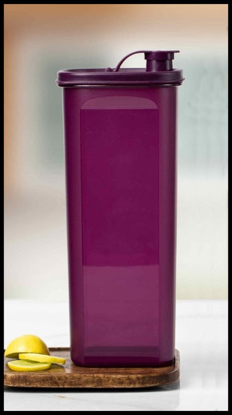 Tupperware 2-QT SLIM LINE TALL SQUARE ROUND REFRIGERATOR PITCHER / ON THE GO BEVERAGE SERVER MULBERRY GRAPE