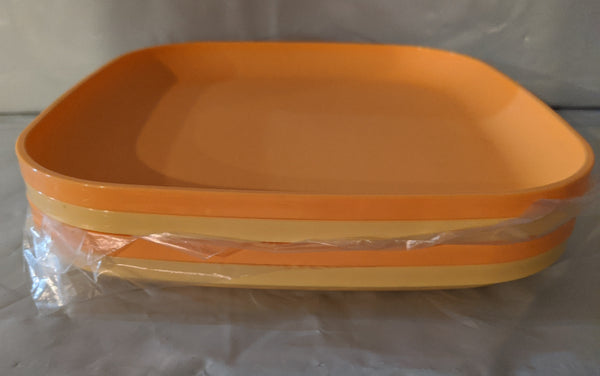 Tupperware 8" Square Microwave Luncheon Plates 4 Banana Yellow Colored Set