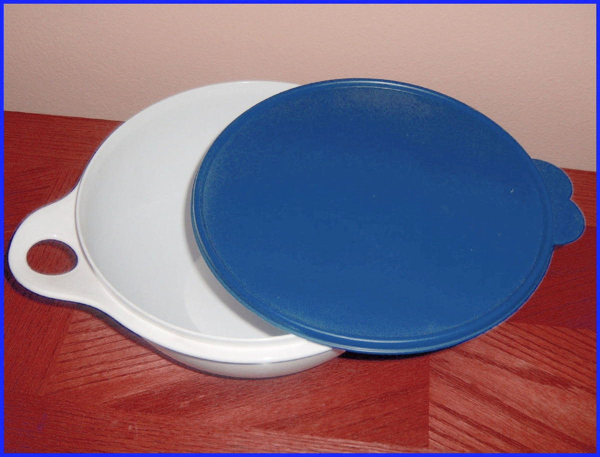Tupperware Snack Bowl Caribbean Blue 1321 1 Cup/8 Oz. Capacity 