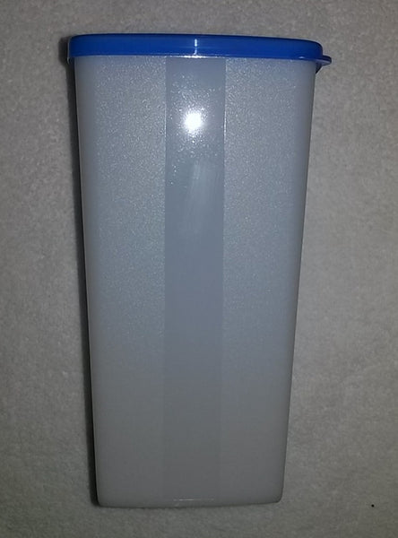 TUPPERWARE ONE (1) SQUARE ROUND TALL DEEP 1/2-GAL / 64-oz SHEER FREEZER STORAGE CONTAINER BLUE SEAL - Plastic Glass and Wax