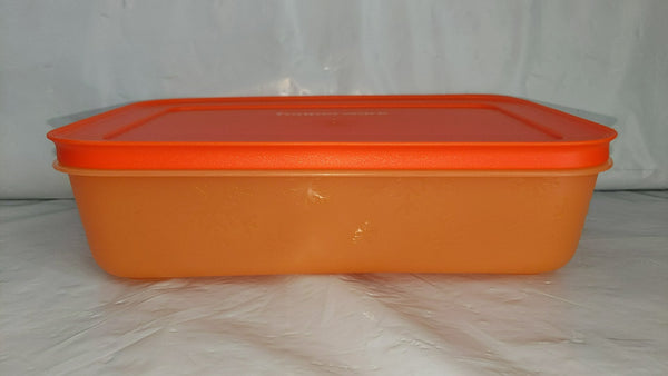 TUPPERWARE FREEZER MATES PLUS SNOWFLAKE STORAGE CONTAINER MED SHALLOW BRIGHT ORANGE 4.25-C