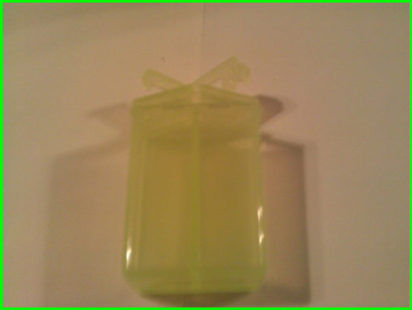 TUPPERWARE PERSONAL DUAL SALT & PEPPER SHAKER SHEER MARGARITA LIME GREEN - Plastic Glass and Wax ~ PGW