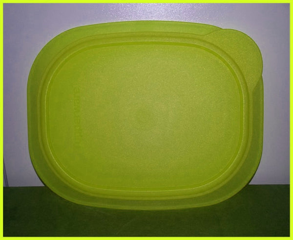 TUPPERWARE FLATOUT RARE RECTANGLE EXPANDABLE FLEX BOWL W/ SEAL 3.5-c SALSA VERDE