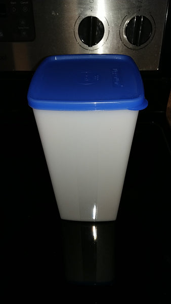 TUPPERWARE ONE (1) SQUARE ROUND TALL DEEP 1/2-GAL / 64-oz SHEER FREEZER STORAGE CONTAINER BLUE SEAL - Plastic Glass and Wax