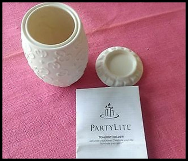 PARTYLITE PORCELAIN WHITE GLAZED VIRGIN MARY TEALIGHT LUMINARY CANDLE HOLDER