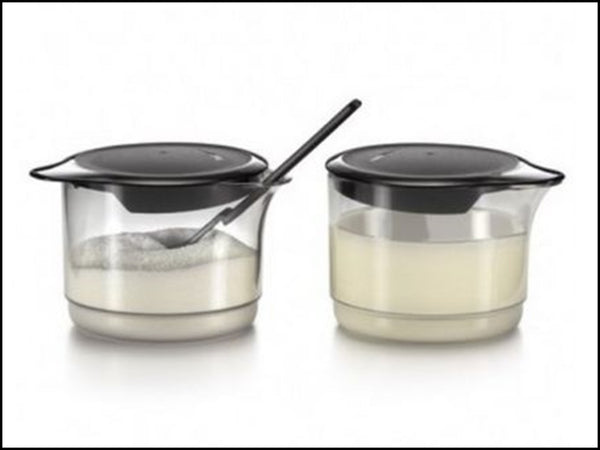 TUPPERWARE 1 TILT N SERVE COUNTERSCAPING POUR ACRYLIC CONTAINER BLACK WHITE