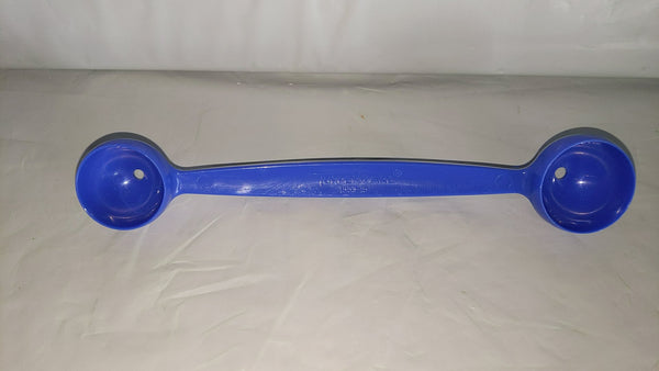 Tupperware 1 COLORED MULTI-PURPOSE NOVELTY GADGET DOUBLE SIDED / SIZE MELON BALL SCOOP