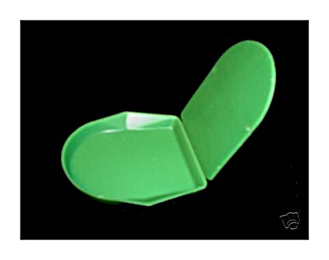 Tupperware 1 COLORED MULTI-PURPOSE NOVELTY GADGET TEA TIME TEA HELPER BAG SQUEEZER