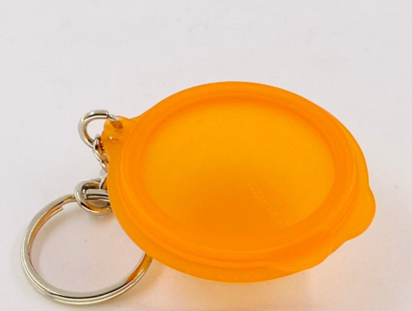 TUPPERWARE 1 Mini RARE TANGERINE ORANGE FLEX FLAT OUT KEY CHAIN KEYCHAIN KEEPER