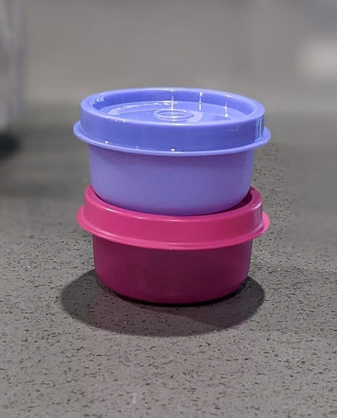 TUPPERWARE MINI SMIDGET PILL KEEPER 2 SPARKLING RED 1-OZ SMIDGETS w/ SHEER SEALS - Plastic Glass and Wax ~ PGW