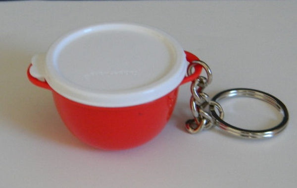 TUPPERWARE 1 Mini RARE RED & WHITE JUMBO THAT'S A BOWL KEY CHAIN KEYCHAIN KEEPER
