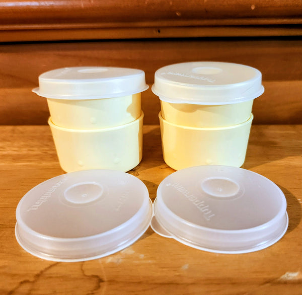 TUPPERWARE TUPPER MINI SMIDGET PILL KEEPER FOUR 1-OZ PALE PEACH SMIDGETS w/ SEALS