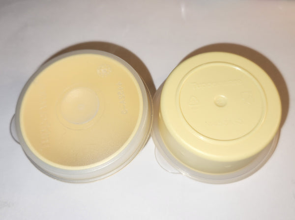 TUPPERWARE 2 SMIDGET PILL KEEPERS 1-OZ SMIDGETS PALE YELLOW w/ SHEER SEALS - Plastic Glass and Wax ~ PGW