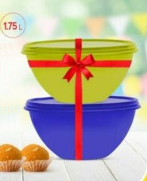 TUPPERWARE ONE 1.75 L Wonderlier Nesting Mixing Bowl w/ Tabbed Seal BRIGHT RED - Plastic Glass and Wax ~ PGW