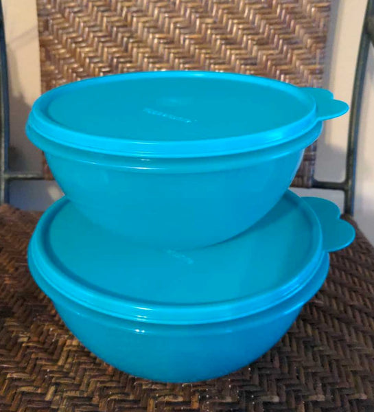 Tupperware 3 WONDERLIER NESTING BOWLS RED GREEN & SNOW WHITE w/ SEALS - Plastic Glass and Wax ~ PGW
