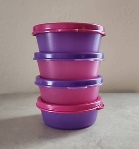 TUPPERWARE MINI SNACK CUPS BOWL SET OF 4 ~ 2 PURPLE & 2 PINK BOWLS w/ SEALS