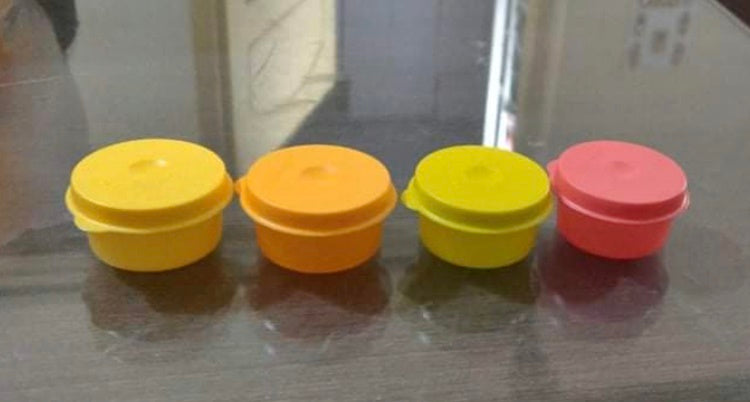 TUPPERWARE TUPPER MINI SMIDGET PILL KEEPER SET of FOUR 4 COLORED 1-OZ SMIDGETS w/ SEALS - Plastic Glass and Wax ~ PGW