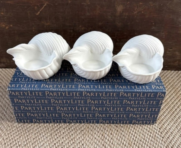 PartyLite CONCH SEA SHELL CERAMIC POTTERY TEALIGHT TRIO 3 CANDLE HOLDERS NIB