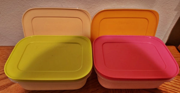 TUPPERWARE 2 FREEZER MATES PLUS SNOWFLAKE FREEZE-IT STORAGE CONTAINERS SMALL SHALLOW 450mL