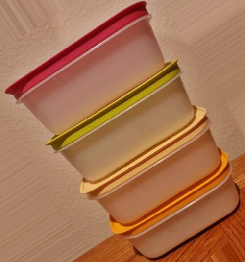 TUPPERWARE 2 FREEZER MATES PLUS SNOWFLAKE FREEZE-IT STORAGE CONTAINERS SMALL SHALLOW 450mL