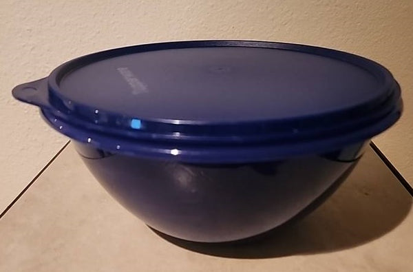 TUPPERWARE ONE 7.75-cup Wonderlier SHEER Nesting Mixing Bowl w/ Tabbed Seals - Plastic Glass and Wax ~ PGW