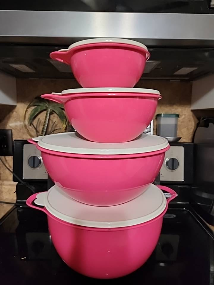 TUPPERWARE THAT'S A BOWL 4 BOWLS 42-c 32-c 12-c & 6-c PINK w/ TABBED SEALS
