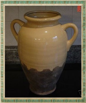 Southern Living at HOME TUSCAN OLIVE JAR YELLOW & SANDSTONE GLAZED POTTERY URN VASE LIKE NEW - Plastic Glass and Wax ~ PGW