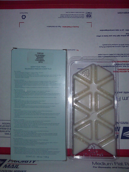 PartyLite 12-pc SCENT PLUS AROMA MELTS Rectangle Brick Scented Wax ICED SNOWBERRIES - Plastic Glass and Wax ~ PGW
