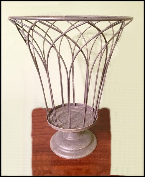 PARTYLITE GARDEN SANCTUARY GLASS & WIRE HURRICANE CANDLE HOLDER w/ SAND & YANKEE SILVER TEALIGHT TREE
