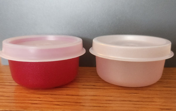 TUPPERWARE MINI SMIDGET PILL KEEPER 2 SPARKLING RED 1-OZ SMIDGETS w/ SHEER SEALS - Plastic Glass and Wax ~ PGW