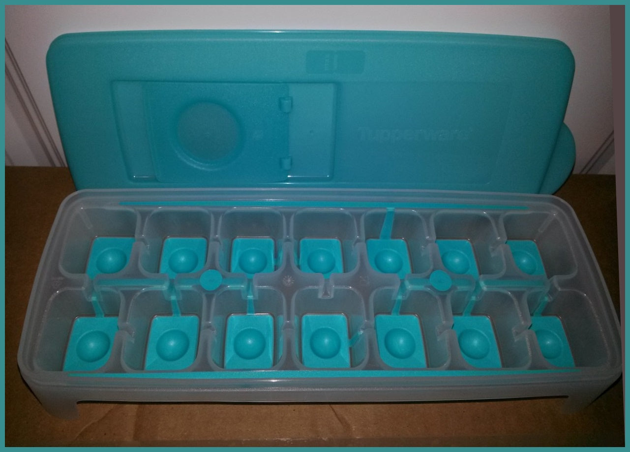 Tupperware Fresh & Pure Ice Cube Trays Set of 2 w/ Lids Turquoise Blue