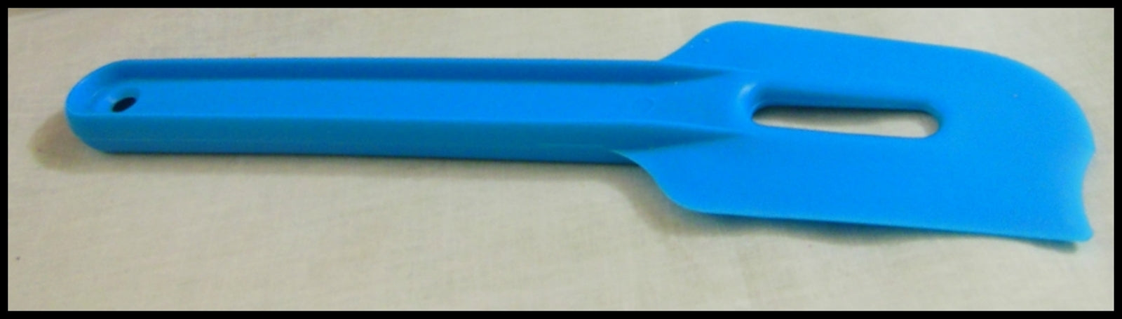 Hard Plastic Spatula Scraper