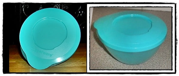 TUPPERWARE 2 PARTY POPPIN SNAP TOGETHER DECO BOWLS RHUBARB SEALS 800mL 3.25-C - Plastic Glass and Wax