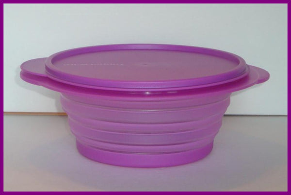 TUPPERWARE FLATOUT ROUND EXPANDABLE FLEX BOWL W/ SEAL 4-c COOL AQUA BLUE