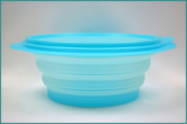 TUPPERWARE FLATOUT RARE RECTANGLE EXPANDABLE FLEX BOWL W/ SEAL 3.5-c BLUE
