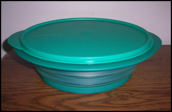 TUPPERWARE FLATOUT ROUND EXPANDABLE FLEX BOWL W/ SEAL 4-c MULBERRY