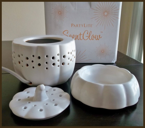 PartyLite Electric ScentGlow Glo Scent Plus Wax Aroma Melts Warmer 3-Pc AUTUMN PUMPKIN - Plastic Glass and Wax ~ PGW