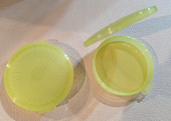 Tupperware Lot of 2 COLORED CLAM SHELL PILL COIN KEEPER NOVELTY GADGET PICK COLOR