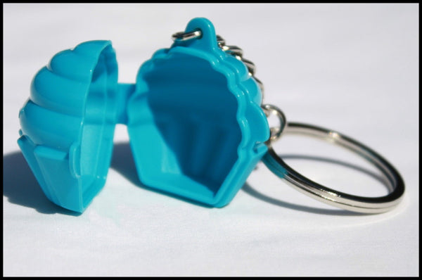 TUPPERWARE Mini Cupcake Keepsake Keeper Key Chain Salt Water Taffy Blue - Plastic Glass and Wax ~ PGW