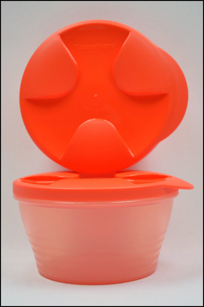 TUPPERWARE SET OF 2 DUO BOWLS w/ INTERLOCKING SNAP TOGETHER