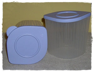 TUPPERWARE 2-Pc Sheer Fresh N Cool MEDIUM Square Round Storage Containers Keepers BLUEBERRY MIST Seals